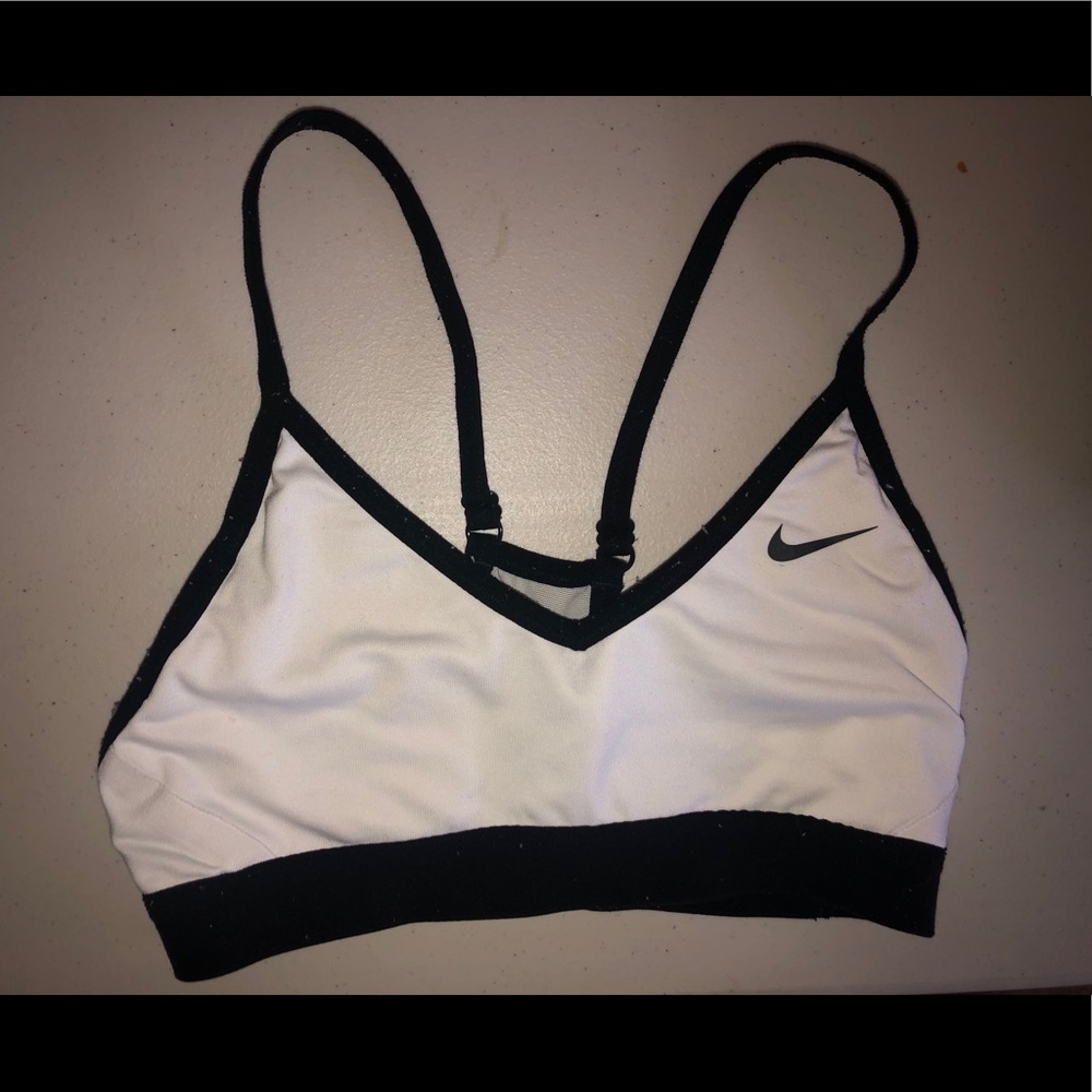 NIKE sports bra
